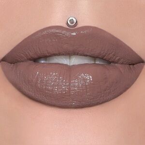 Jeffree Star Supreme Gloss in Tea Bag Shade (Grunge Brown) - NIB